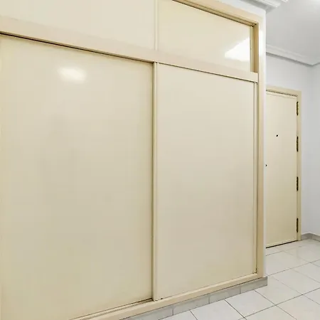 Atico De Tres En El Corazon Del Centro * Torrevieja